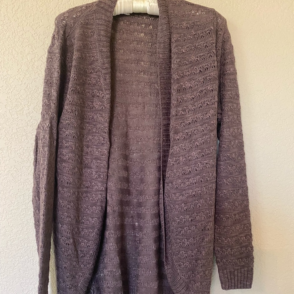 Women’s layering sweater/cardigan